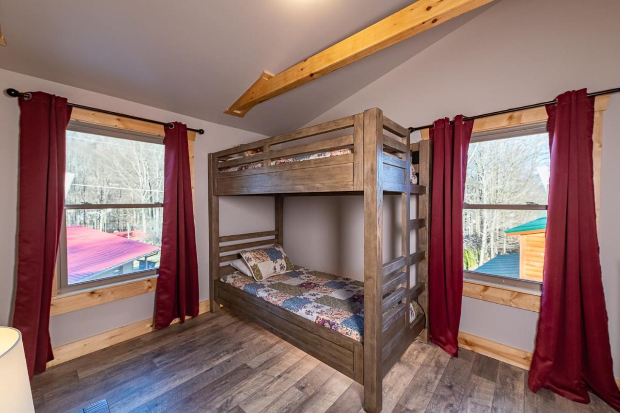 فيلا ماجي فاليفي The Red Fox Cabin المظهر الخارجي الصورة