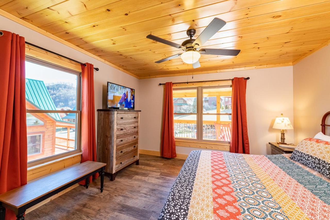فيلا ماجي فاليفي The Red Fox Cabin المظهر الخارجي الصورة