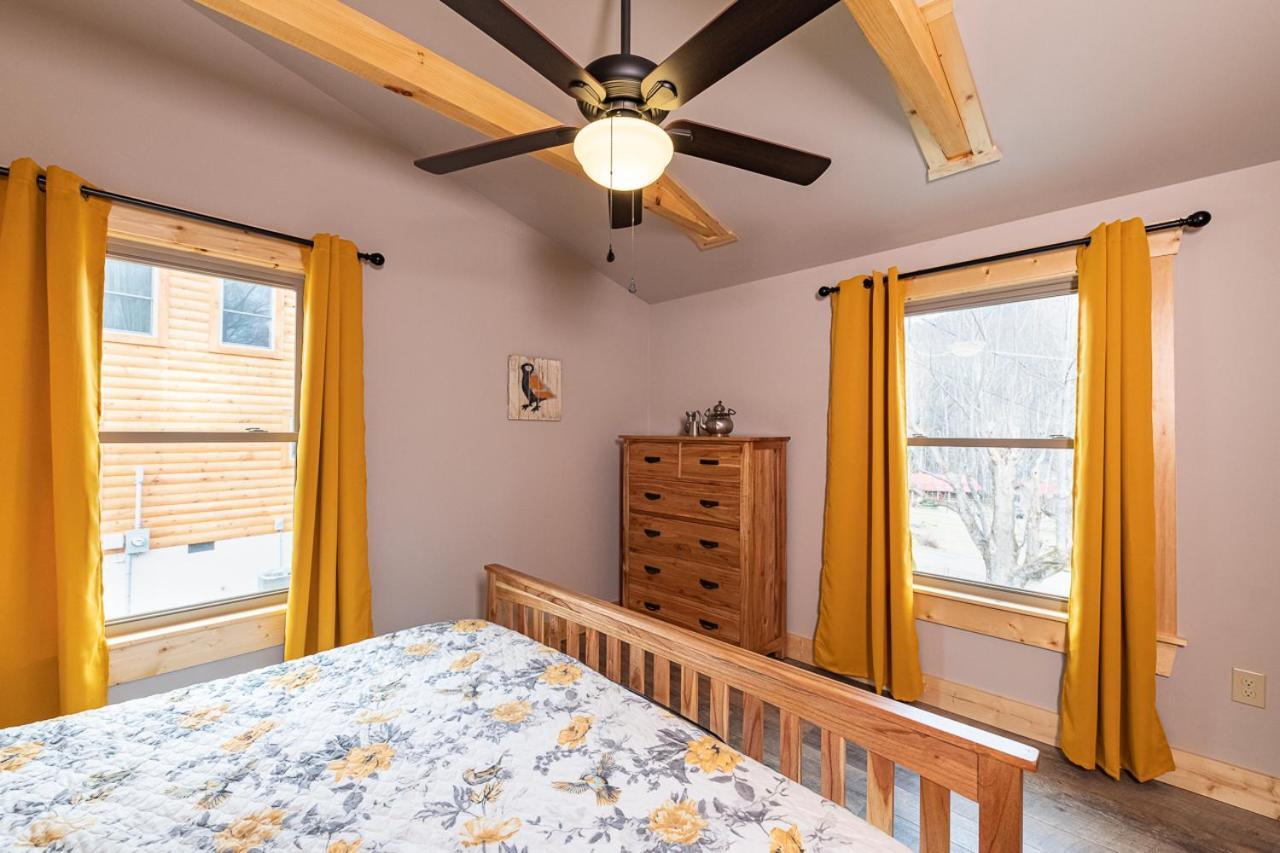 فيلا ماجي فاليفي The Red Fox Cabin المظهر الخارجي الصورة