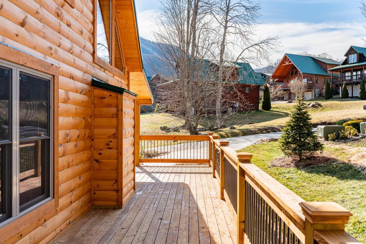 فيلا ماجي فاليفي The Red Fox Cabin المظهر الخارجي الصورة