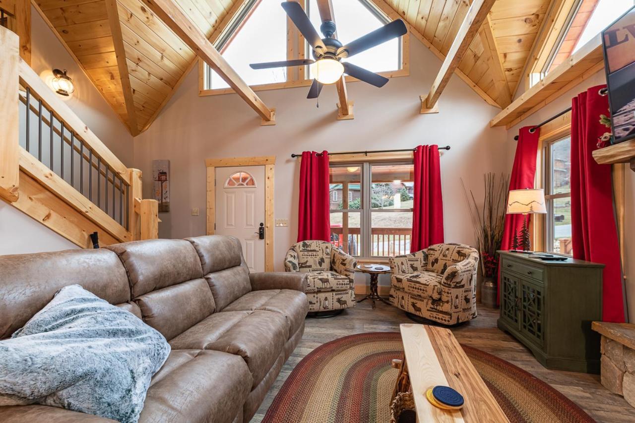 فيلا ماجي فاليفي The Red Fox Cabin المظهر الخارجي الصورة